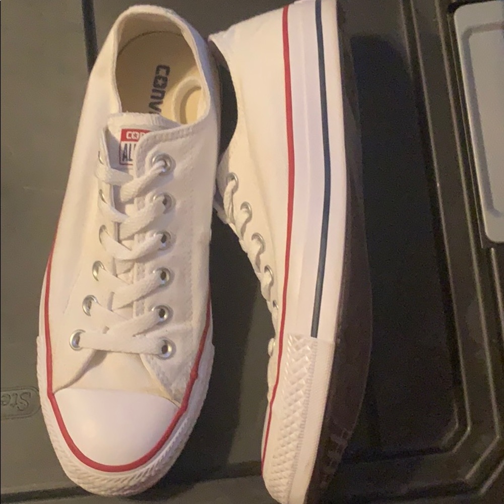 Converse Low Top